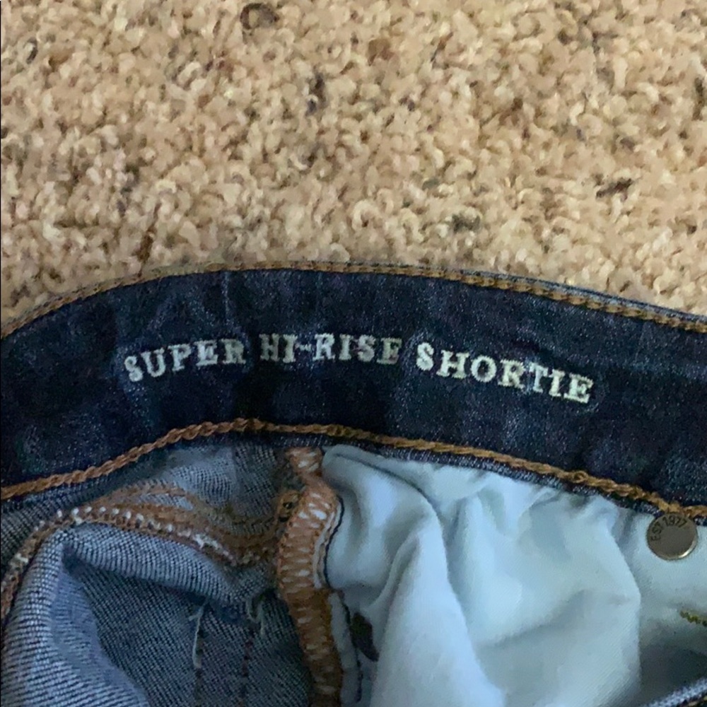 American Eagle Super Hi Rise Shortie - Picture 4 of 5